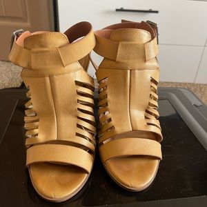 adjustable tan heels